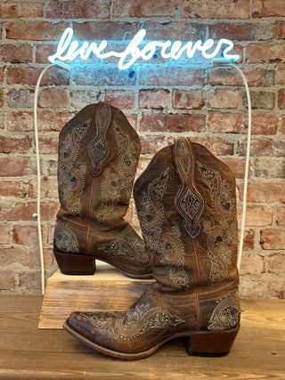 Shyanne Women’s Cowboy Boots size 8