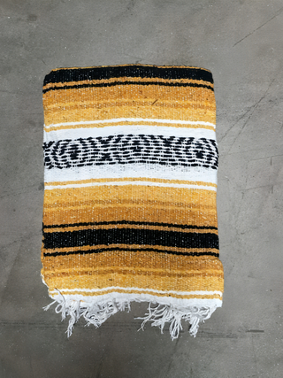 Classic Falsa Blanket