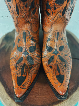 Hand Tooled Boots M Size 9.5/ W Size 11